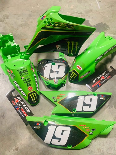 Graphics and plastic kawasaki - graphics,